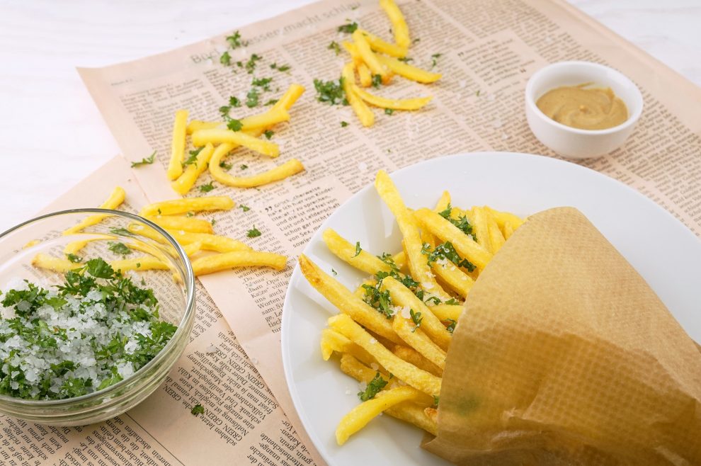 french-fries-1846083_1920-990x658